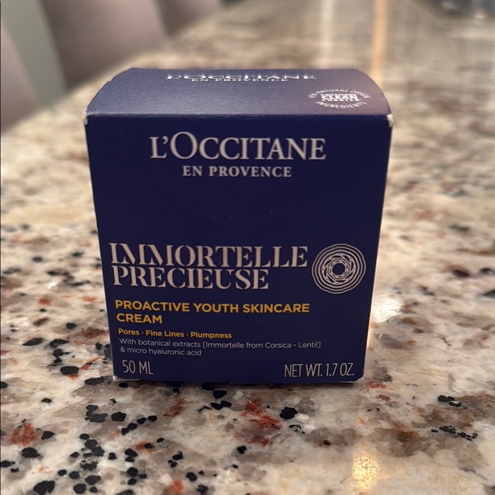 L'OCCITANE Immortelle Precieuse